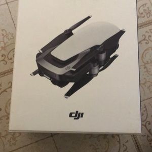 I am selling a DJ I Mavic drone brand new in box ready for flight